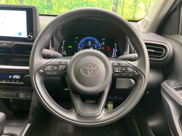 ヤリスクロス ハイブリッドＸ　衝突軽減装置　レーダークルーズコントロール　バックカメラ　ＥＴＣ　Ｂｌｕｅｔｏｏｔｈ　スマートキー　レーンアシスト　コーナーセンサー　オートマチックハイビーム　電動パーキング　盗難防止装置（11枚目）