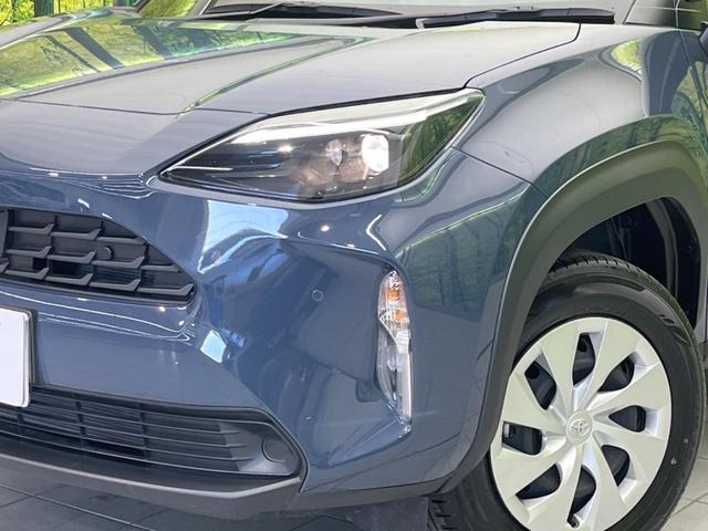 ヤリスクロス ハイブリッドＸ　衝突軽減装置　レーダークルーズコントロール　バックカメラ　ＥＴＣ　Ｂｌｕｅｔｏｏｔｈ　スマートキー　レーンアシスト　コーナーセンサー　オートマチックハイビーム　電動パーキング　盗難防止装置（12枚目）