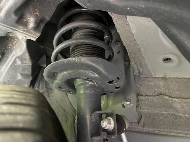 ヤリスクロス ハイブリッドＸ　衝突軽減装置　レーダークルーズコントロール　バックカメラ　ＥＴＣ　Ｂｌｕｅｔｏｏｔｈ　スマートキー　レーンアシスト　コーナーセンサー　オートマチックハイビーム　電動パーキング　盗難防止装置（20枚目）