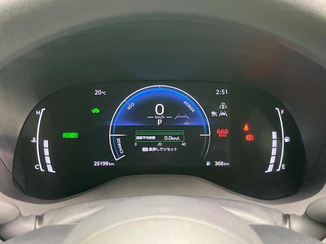 ヤリスクロス ハイブリッドＸ　衝突軽減装置　レーダークルーズコントロール　バックカメラ　ＥＴＣ　Ｂｌｕｅｔｏｏｔｈ　スマートキー　レーンアシスト　コーナーセンサー　オートマチックハイビーム　電動パーキング　盗難防止装置（41枚目）