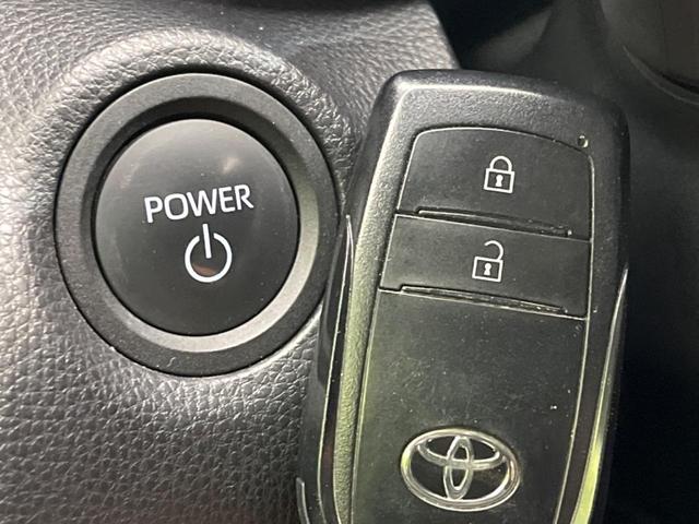 ヤリスクロス ハイブリッドＸ　衝突軽減装置　レーダークルーズコントロール　バックカメラ　ＥＴＣ　Ｂｌｕｅｔｏｏｔｈ　スマートキー　レーンアシスト　コーナーセンサー　オートマチックハイビーム　電動パーキング　盗難防止装置（42枚目）