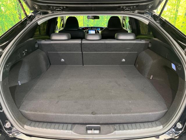 プリウスPHV Aプレミアムナビパッケージ モデリスタエアロ 純正SDナビ バックカメラ 衝突警報装置 レーダークルーズコントロール 禁煙車 本革シート コーナーセンサー レーンキープ スマートキー LEDヘッドライト ETC オートライト(10枚目)