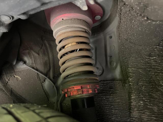 プリウスPHV Aプレミアムナビパッケージ モデリスタエアロ 純正SDナビ バックカメラ 衝突警報装置 レーダークルーズコントロール 禁煙車 本革シート コーナーセンサー レーンキープ スマートキー LEDヘッドライト ETC オートライト(20枚目)