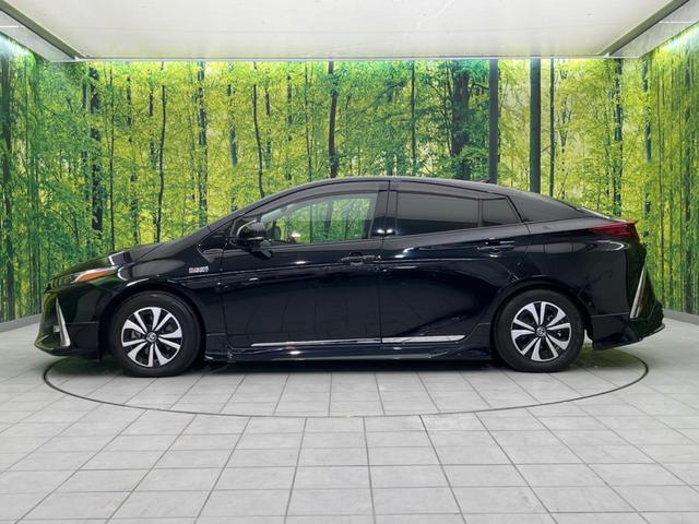 プリウスPHV Aプレミアムナビパッケージ モデリスタエアロ 純正SDナビ バックカメラ 衝突警報装置 レーダークルーズコントロール 禁煙車 本革シート コーナーセンサー レーンキープ スマートキー LEDヘッドライト ETC オートライト(27枚目)