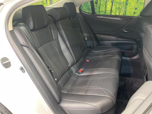 ＥＳ ＥＳ３００ｈ　バージョンＬ　ムーンルーフ　セーフティシステムプラス　メーカーナビ　パノラミックビューＭ　プレミアムサウンド　３眼ＬＥＤヘッド　スマートキー　純正１８ＡＷ　セミアニリン革シート　ＢＳＭ　ハンズフリーパワーバックドア（9枚目）