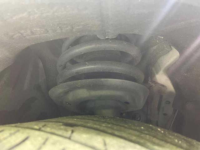 ＥＳ ＥＳ３００ｈ　バージョンＬ　ムーンルーフ　セーフティシステムプラス　メーカーナビ　パノラミックビューＭ　プレミアムサウンド　３眼ＬＥＤヘッド　スマートキー　純正１８ＡＷ　セミアニリン革シート　ＢＳＭ　ハンズフリーパワーバックドア（20枚目）