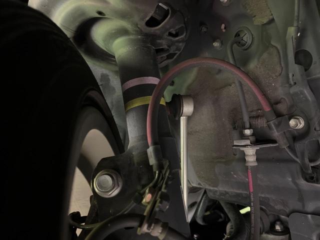 ＥＳ ＥＳ３００ｈ　バージョンＬ　ムーンルーフ　セーフティシステムプラス　メーカーナビ　パノラミックビューＭ　プレミアムサウンド　３眼ＬＥＤヘッド　スマートキー　純正１８ＡＷ　セミアニリン革シート　ＢＳＭ　ハンズフリーパワーバックドア（23枚目）