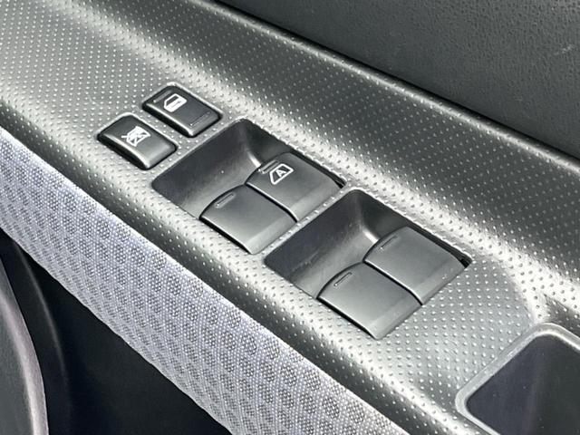 ウイングロード １５Ｍオーセンティック　純正ＳＤナビ　バックカメラ　禁煙車　ＥＴＣ　オートエアコン　オートライト　ＣＤ再生　地デジ　電動格納ミラー　キーレス（42枚目）