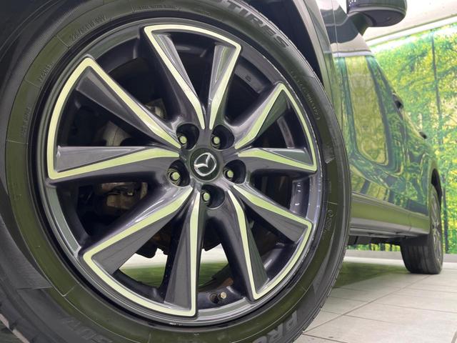 【純正１９インチアルミホイール】外観にマッチした純正アルミホイールを装着しております。各種社外アルミホイールや、スタッドレスタイヤも取扱いしております。是非ご相談ください♪