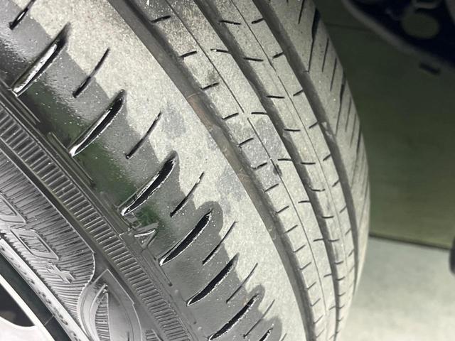 パッソ モーダ　モデリスタエアロ　バックカメラ　衝突被害軽減システム　禁煙車　スマートキー　ＬＥＤヘッド　ビルトインＥＴＣ　オートハイビーム　車線逸脱警報　オートライト　オートエアコン　Ｂｌｕｅｔｏｏｔｈ　ＤＶＤ再生（24枚目）