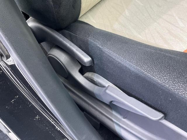 パッソ モーダ　モデリスタエアロ　バックカメラ　衝突被害軽減システム　禁煙車　スマートキー　ＬＥＤヘッド　ビルトインＥＴＣ　オートハイビーム　車線逸脱警報　オートライト　オートエアコン　Ｂｌｕｅｔｏｏｔｈ　ＤＶＤ再生（38枚目）