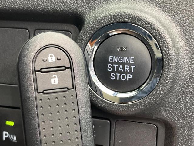 パッソ モーダ　モデリスタエアロ　バックカメラ　衝突被害軽減システム　禁煙車　スマートキー　ＬＥＤヘッド　ビルトインＥＴＣ　オートハイビーム　車線逸脱警報　オートライト　オートエアコン　Ｂｌｕｅｔｏｏｔｈ　ＤＶＤ再生（41枚目）