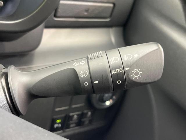 パッソ モーダ　モデリスタエアロ　バックカメラ　衝突被害軽減システム　禁煙車　スマートキー　ＬＥＤヘッド　ビルトインＥＴＣ　オートハイビーム　車線逸脱警報　オートライト　オートエアコン　Ｂｌｕｅｔｏｏｔｈ　ＤＶＤ再生（45枚目）