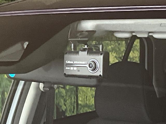 ライズ Ｚ　衝突軽減装置　禁煙車　純正９インチディスプレイオーディオ　全周囲カメラ　レーダークルーズ　ＥＴＣ　Ｂｌｕｅｔｏｏｔｈ　フルセグ　ドライブレコーダー　シートヒーター　ＬＥＤヘッドライト（7枚目）