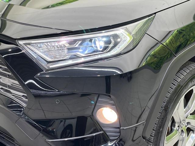 ＲＡＶ４ ハイブリッドＧ　モデリスタエアロ　サンルーフ　４ＷＤ　衝突軽減装置　禁煙車　純正９型ナビ　バックカメラ　レーダークルーズ　ＥＴＣ　Ｂｌｕｅｔｏｏｔｈ　フルセグ　ドライブレコーダー　スマートキー　シートヒーター（12枚目）