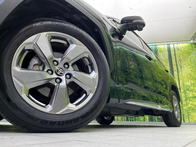 ＲＡＶ４ ハイブリッドＧ　モデリスタエアロ　サンルーフ　４ＷＤ　衝突軽減装置　禁煙車　純正９型ナビ　バックカメラ　レーダークルーズ　ＥＴＣ　Ｂｌｕｅｔｏｏｔｈ　フルセグ　ドライブレコーダー　スマートキー　シートヒーター（13枚目）
