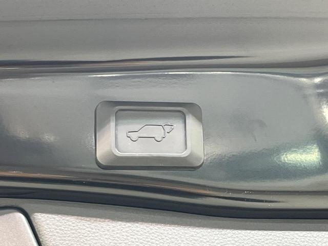 ＲＡＶ４ ハイブリッドＧ　モデリスタエアロ　サンルーフ　４ＷＤ　衝突軽減装置　禁煙車　純正９型ナビ　バックカメラ　レーダークルーズ　ＥＴＣ　Ｂｌｕｅｔｏｏｔｈ　フルセグ　ドライブレコーダー　スマートキー　シートヒーター（39枚目）