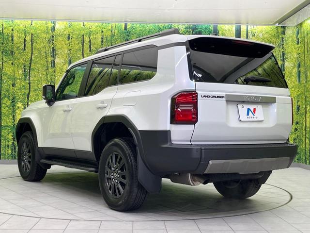 ランドクルーザー２５０ ＶＸ　サンルーフ　４ＷＤ　１２．３インチディスプレイオーディオ　衝突軽減装置　全周囲カメラ　禁煙車　ＥＴＣ　Ｂｌｕｅｔｏｏｔｈ　フルセグ　シートベンチレーション　デジタルインナーミラー　ブラインドスポット（18枚目）