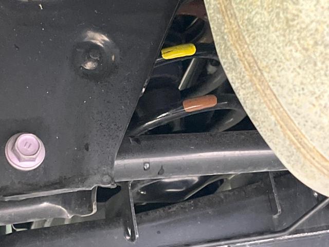 ランドクルーザー２５０ ＶＸ　サンルーフ　４ＷＤ　１２．３インチディスプレイオーディオ　衝突軽減装置　全周囲カメラ　禁煙車　ＥＴＣ　Ｂｌｕｅｔｏｏｔｈ　フルセグ　シートベンチレーション　デジタルインナーミラー　ブラインドスポット（27枚目）