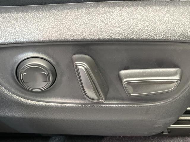 ランドクルーザー２５０ ＶＸ　サンルーフ　４ＷＤ　１２．３インチディスプレイオーディオ　衝突軽減装置　全周囲カメラ　禁煙車　ＥＴＣ　Ｂｌｕｅｔｏｏｔｈ　フルセグ　シートベンチレーション　デジタルインナーミラー　ブラインドスポット（41枚目）