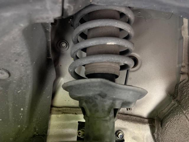 Ｎ－ＢＯＸ Ｇ　禁煙車　ＳＤナビ　バックカメラ　ドライブレコーダー　ＬＥＤヘッドライト　スマートキ－　オートエアコン　電動格納ミラー　ドアバイザー　地デジ　ベンチシート　ＣＤ再生可（20枚目）