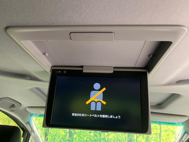 アルファード 2.5S Cパッケージ サンルーフ 両側電動ドア 後席モニター バックカメラ 衝突被害軽減システム レーダークルーズ 禁煙車 電動リアゲート 前席シートエアコン ドラレコ コーナーセンサー スマートキー LEDヘッド ETC(5枚目)