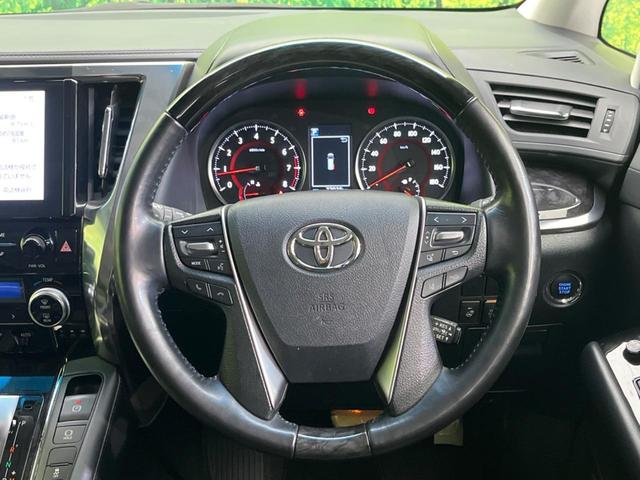 アルファード 2.5S Cパッケージ サンルーフ 両側電動ドア 後席モニター バックカメラ 衝突被害軽減システム レーダークルーズ 禁煙車 電動リアゲート 前席シートエアコン ドラレコ コーナーセンサー スマートキー LEDヘッド ETC(12枚目)