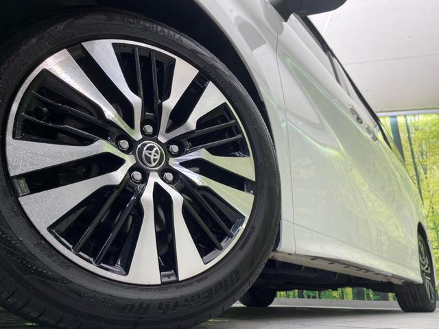 アルファード 2.5S Cパッケージ サンルーフ 両側電動ドア 後席モニター バックカメラ 衝突被害軽減システム レーダークルーズ 禁煙車 電動リアゲート 前席シートエアコン ドラレコ コーナーセンサー スマートキー LEDヘッド ETC(14枚目)