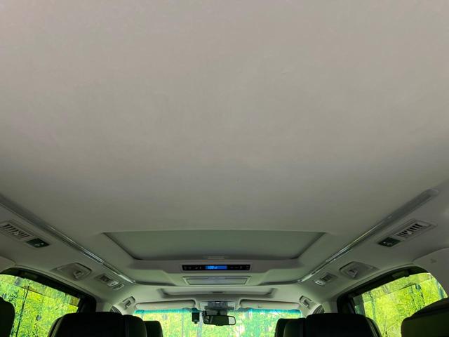 アルファード 2.5S Cパッケージ サンルーフ 両側電動ドア 後席モニター バックカメラ 衝突被害軽減システム レーダークルーズ 禁煙車 電動リアゲート 前席シートエアコン ドラレコ コーナーセンサー スマートキー LEDヘッド ETC(34枚目)