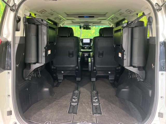 アルファード 2.5S Cパッケージ サンルーフ 両側電動ドア 後席モニター バックカメラ 衝突被害軽減システム レーダークルーズ 禁煙車 電動リアゲート 前席シートエアコン ドラレコ コーナーセンサー スマートキー LEDヘッド ETC(36枚目)