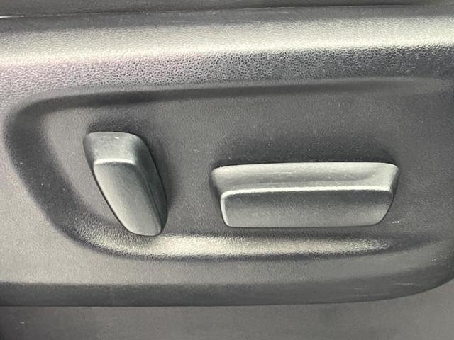 アルファード 2.5S Cパッケージ サンルーフ 両側電動ドア 後席モニター バックカメラ 衝突被害軽減システム レーダークルーズ 禁煙車 電動リアゲート 前席シートエアコン ドラレコ コーナーセンサー スマートキー LEDヘッド ETC(40枚目)