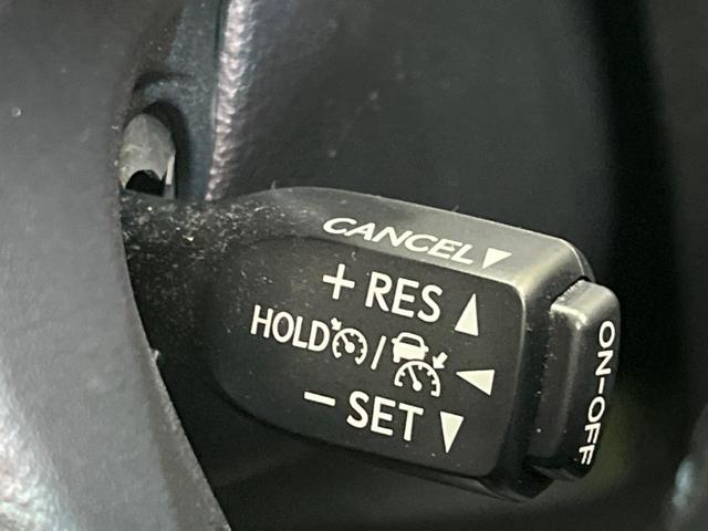 アルファード 2.5S Cパッケージ サンルーフ 両側電動ドア 後席モニター バックカメラ 衝突被害軽減システム レーダークルーズ 禁煙車 電動リアゲート 前席シートエアコン ドラレコ コーナーセンサー スマートキー LEDヘッド ETC(62枚目)