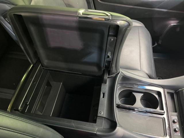 アルファード 2.5S Cパッケージ サンルーフ 両側電動ドア 後席モニター バックカメラ 衝突被害軽減システム レーダークルーズ 禁煙車 電動リアゲート 前席シートエアコン ドラレコ コーナーセンサー スマートキー LEDヘッド ETC(72枚目)