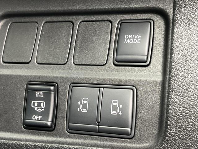 セレナ e-パワー ハイウェイスターV フリップダウンモニター 純正10インチナビ 両側電動スライド 全周囲カメラ 衝突軽減装置 禁煙車 プロパイロット ETC Bluetooth ドライブレコーダー フルセグ デジタルインナーミラー(6枚目)