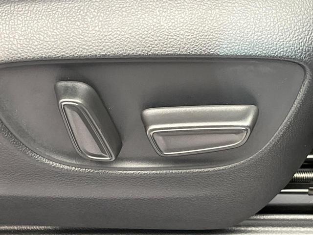 アルファード Ｚ　左右独立ムーンルーフ　フリップダウンモニター　純正１４インチナビ　全周囲カメラ　両側電動スライドドア　衝突軽減装置　禁煙車　レーダークルーズ　ＥＴＣ　Ｂｌｕｅｔｏｏｔｈ再生　フルセグ（40枚目）