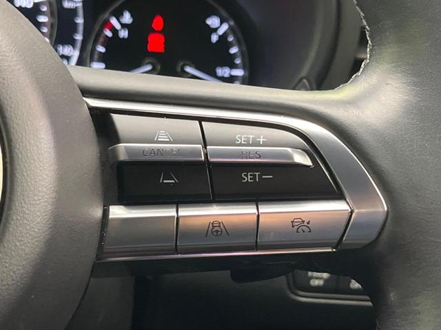 MAZDA3ファストバック XDバーガンディ セレクション ディーゼル BOSEサウンド 純正8.8インチナビ 全周囲カメラ 衝突警報装置 レーダークルーズコントロール 禁煙車 本革シート シートヒーター ドライブレコーダー コーナーセンサー(6枚目)