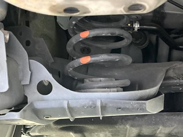 MAZDA3ファストバック XDバーガンディ セレクション ディーゼル BOSEサウンド 純正8.8インチナビ 全周囲カメラ 衝突警報装置 レーダークルーズコントロール 禁煙車 本革シート シートヒーター ドライブレコーダー コーナーセンサー(20枚目)