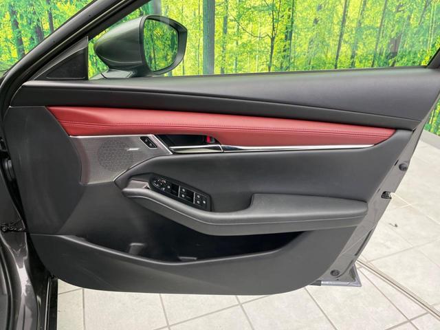 MAZDA3ファストバック XDバーガンディ セレクション ディーゼル BOSEサウンド 純正8.8インチナビ 全周囲カメラ 衝突警報装置 レーダークルーズコントロール 禁煙車 本革シート シートヒーター ドライブレコーダー コーナーセンサー(32枚目)