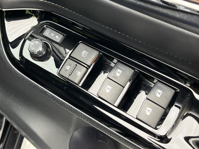 エスクァイア Gi フリップダウンモニター 両側電動スライドドア 純正10.5インチナビ 衝突軽減 バックカメラ 禁煙車 ETC ドラレコ Bluetooth フルセグ 合皮シート LEDヘッド シートヒーター(39枚目)