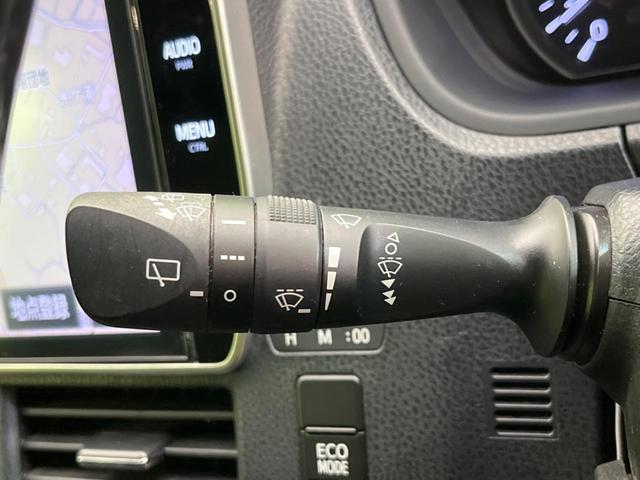 エスクァイア Gi フリップダウンモニター 両側電動スライドドア 純正10.5インチナビ 衝突軽減 バックカメラ 禁煙車 ETC ドラレコ Bluetooth フルセグ 合皮シート LEDヘッド シートヒーター(55枚目)