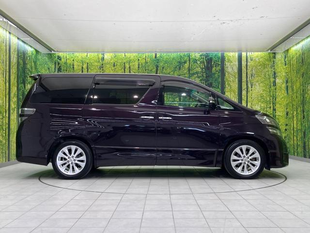 ヴェルファイア ２．４Ｚ　両側電動スライドドア　純正ナビ　バックカメラ　禁煙車　コーナーセンサー　スマートキー　ＨＩＤヘッド　ＥＴＣ　オートライト　オートエアコン　純正１８インチＡＷ　ＣＤ／ＤＶＤ再生　フォグライト　地デジ（37枚目）