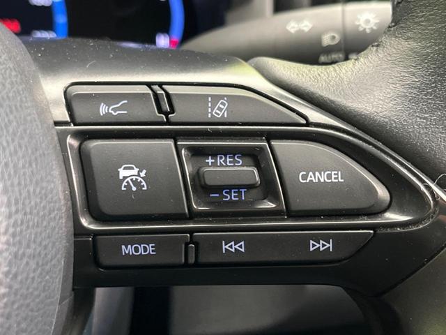 ヤリスクロス ハイブリッドZ 全周囲カメラ 衝突被害軽減システム レーダークルーズ 禁煙車 ハーフレザーシート パワーシート コーナーセンサー スマートキー LEDヘッド ETC 純正18インチアルミ オートハイビーム(6枚目)