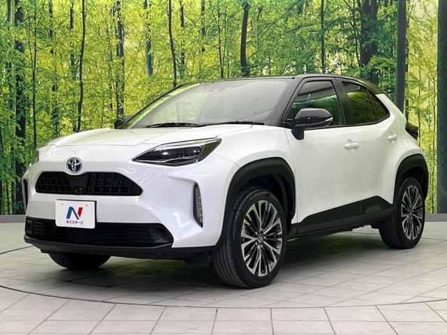 ヤリスクロス ハイブリッドZ 全周囲カメラ 衝突被害軽減システム レーダークルーズ 禁煙車 ハーフレザーシート パワーシート コーナーセンサー スマートキー LEDヘッド ETC 純正18インチアルミ オートハイビーム(25枚目)