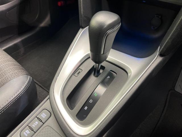 ヤリスクロス ハイブリッドZ 全周囲カメラ 衝突被害軽減システム レーダークルーズ 禁煙車 ハーフレザーシート パワーシート コーナーセンサー スマートキー LEDヘッド ETC 純正18インチアルミ オートハイビーム(54枚目)