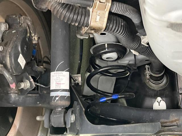 キックス X ツートーンインテリアエディション SDナビ 全周囲カメラ 衝突警報装置 レーダークルーズコントロール 禁煙車 合皮シート シートヒーター ドライブレコーダー コーナーセンサー レーンキープ スマートキー LEDヘッドライト(20枚目)