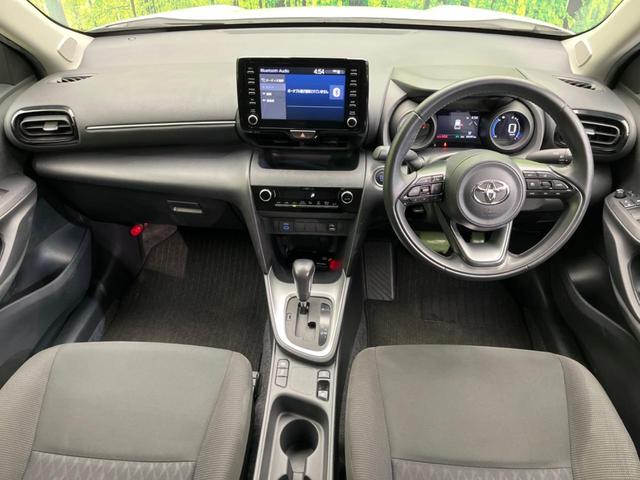 ヤリスクロス G 全周囲カメラ 衝突被害軽減システム レーダークルーズ 禁煙車 コーナーセンサー スマートキー LEDヘッド ETC 純正16インチアルミ オートハイビーム 車線逸脱警報 オートライト オートエアコン(2枚目)