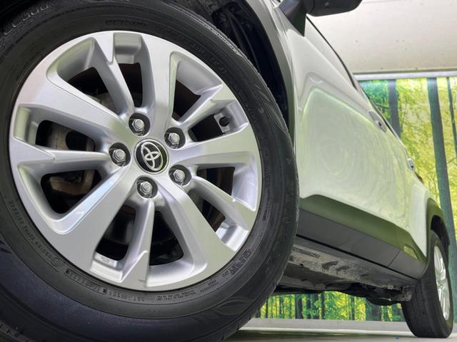 ヤリスクロス G 全周囲カメラ 衝突被害軽減システム レーダークルーズ 禁煙車 コーナーセンサー スマートキー LEDヘッド ETC 純正16インチアルミ オートハイビーム 車線逸脱警報 オートライト オートエアコン(13枚目)