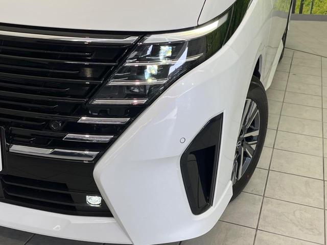 セレナ ハイウェイスターV 登録済未使用車 両側電動スライドドア 純正ナビ 全周囲カメラ 衝突軽減装置 プロパイロット コーナーセンサー レーンキープ スマートキー LEDヘッド ETC オートマチックハイビーム(13枚目)