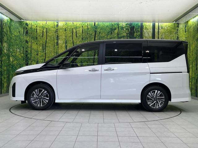 セレナ ハイウェイスターV 登録済未使用車 両側電動スライドドア 純正ナビ 全周囲カメラ 衝突軽減装置 プロパイロット コーナーセンサー レーンキープ スマートキー LEDヘッド ETC オートマチックハイビーム(26枚目)