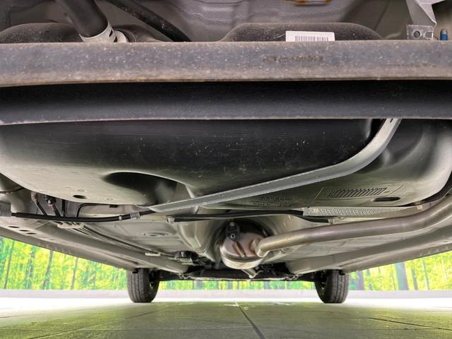 アルト Ｌ　衝突軽減装置　シートヒーター　レーンキープアシスト　オートライト　コーナーセンサー　ＣＤ再生　盗難防止装置　トラクションコントロール　ヘッドライトレベラーザー（19枚目）